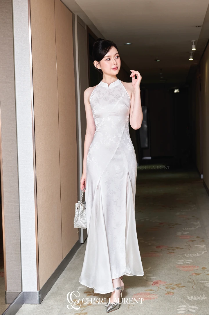 Ivory Lotus Dress - Trắng